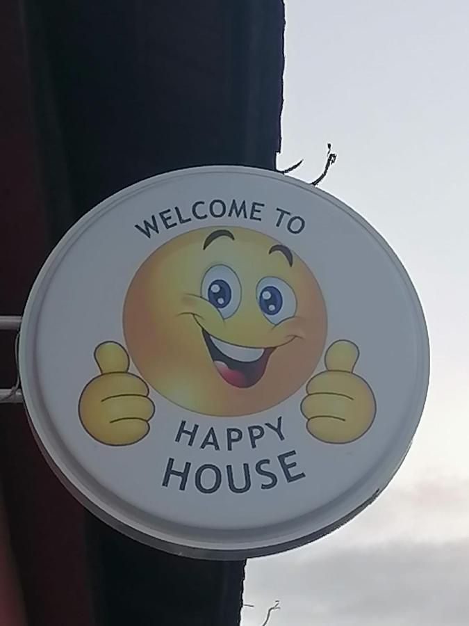 شقة Happy House هونيدوارا المظهر الخارجي الصورة